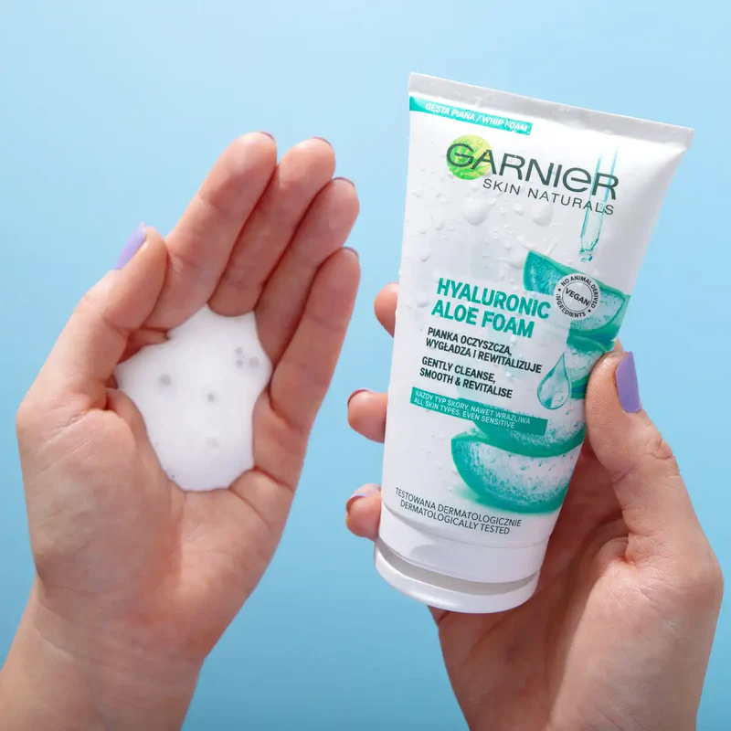 Garnier Hyaluronic Aloe Foam Cleanser 150ml - Image 2